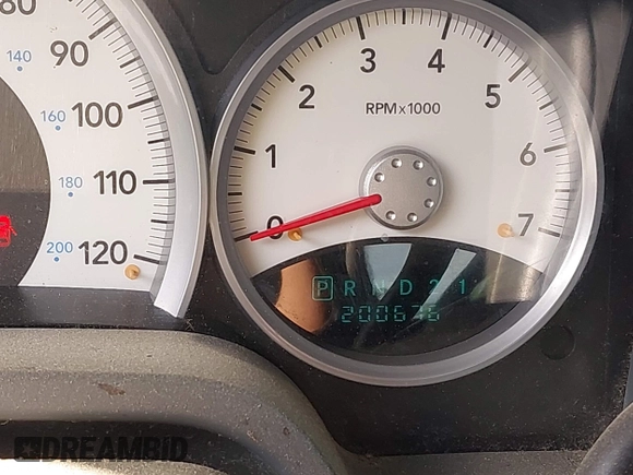 2006 Dodge Dakota SLT with VIN 1D7HW48N56S503261, listed as a IAAI auction lot 42562979 with 200,676 mi miles and . Bid and sale history available at DreamBid. Image 15.