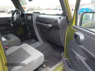 2008 Jeep Wrangler Unlimited X with VIN 1J4GA39158L529523, listed as a IAAI auction lot 41979992 with 304,641 mi miles and . Bid and sale history available at DreamBid. Image 5.