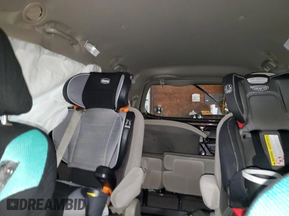 2018 Toyota Sienna LE with VIN 5TDJZ3DCXJS188945, listed as a Copart auction lot 53684585 with Not provided miles and Salvage title. Bid and sale history available at DreamBid. Image 10.