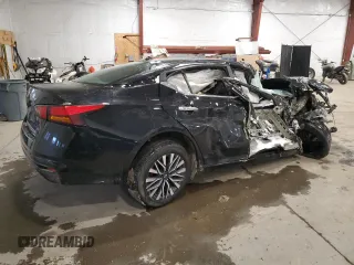 2025 Nissan Altima SV with VIN 1N4BL4DW3SN323038, listed as a Copart auction lot 87637685 with Not Provided miles and Non Repairable. Bid and sale history available at DreamBid. Image 3.