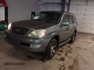 2004 Lexus GX 470 with VIN JTJBT20X540056639, listed as a IAAI auction lot 41744622 with 228,326 mi miles. Bid and sale history available at carsss.com. Image 17.