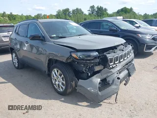2023 Jeep Compass Latitude Lux with VIN 3C4NJDFN8PT531229, listed as a IAAI auction lot 42383427 with 6,979 mi miles and . Bid and sale history available at DreamBid. Image 1.