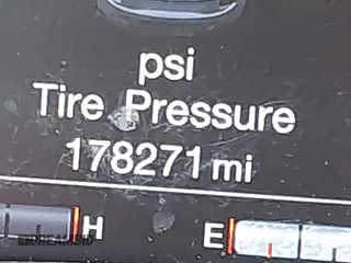 2017 Jeep Renegade Latitude с VIN ZACCJABB4HPF41542, выставлен на аукционе IAAI как лот 41972401 с пробегом 178 271 миль миль и . История ставок и продаж доступна на DreamBid. Изображение 15.