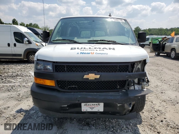 2022 Chevrolet Express Cargo z VIN 1GCWGAF71N1198508, wystawiony jako Copart lot #59487795 z przebiegiem 72 395 mil mil oraz Szkoda całkowita • Salvage title. Historia ofert i sprzedaży dostępna na DreamBid. Obrazek 5.