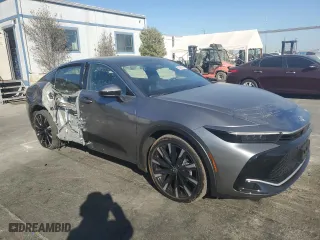 2024 Toyota Crown Platinum with VIN JTDAFAAF8R3008127, listed as a Copart auction lot 81408164 with 6,541 mi miles and Salvage Title. Bid and sale history available at carsss.com. Image 4.