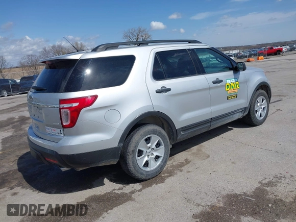 2013 Ford Explorer with VIN 1FM5K8B85DGB16207, listed as a IAAI auction lot 41948665 with 96,304 mi miles and . Bid and sale history available at carsss.com. Image 4.