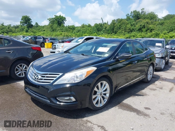 2013 Hyundai Azera z VIN KMHFH4JG0DA310957, wystawiony jako IAAI lot #42451780 z przebiegiem 82 827 mil mil oraz . Historia ofert i sprzedaży dostępna na DreamBid. Obrazek 17.