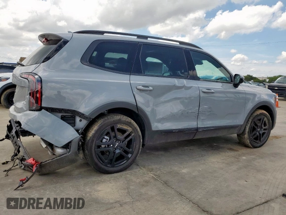2024 Kia Telluride SX X-Line with VIN 5XYP5DGC0RG559059, listed as a Copart auction lot 64821515 with 15,839 mi miles and Salvage title. Bid and sale history available at DreamBid. Image 3.