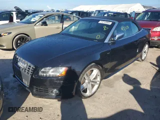 2010 Audi S5 Prestige with VIN WAUVGAFH8AN013634, listed as a Copart auction lot 77213984 with 43,528 mi miles and Non Repairable. Bid and sale history available at carsss.com. Image 1.