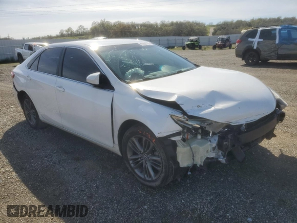 2015 Toyota Camry XLE with VIN 4T1BF1FK2FU890830, listed as a Copart auction lot 49225755 with 131,271 mi miles and Salvage Title. Bid and sale history available at DreamBid. Image 4.