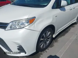 2019 Toyota Sienna XLE z VIN 5TDDZ3DC1KS224861, wystawiony jako IAAI lot #42093799 z przebiegiem 68 651 mil mil oraz . Historia ofert i sprzedaży dostępna na DreamBid. Obrazek 6.