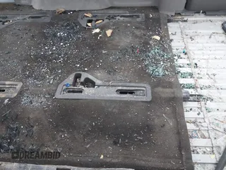 2018 Chevrolet Express Passenger LT с VIN 1GAZGPFG1J1335403, выставлен на аукционе IAAI как лот 41644967 с пробегом Не указан миль и . История ставок и продаж доступна на DreamBid. Изображение 8.