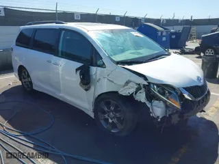 2015 Toyota Sienna SE with VIN 5TDXK3DC2FS660741, listed as a IAAI auction lot 41819169 with 91,625 mi miles. Bid and sale history available at carsss.com. Image 1.