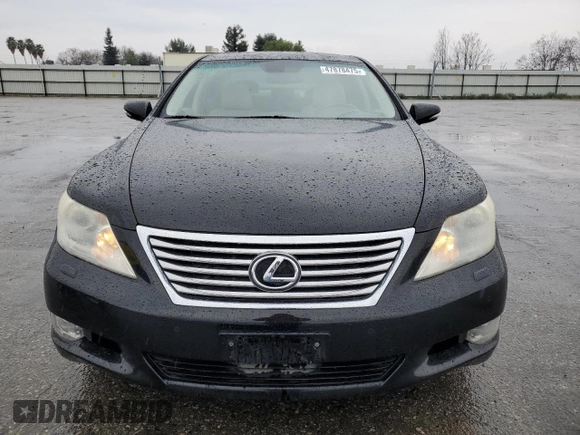 2011 Lexus LS 460 z VIN JTHBL5EF3B5103427, wystawiony jako Copart lot #47878475 z przebiegiem 72 292 mil mil oraz Szkoda całkowita • Salvage title. Historia ofert i sprzedaży dostępna na DreamBid. Obrazek 5.