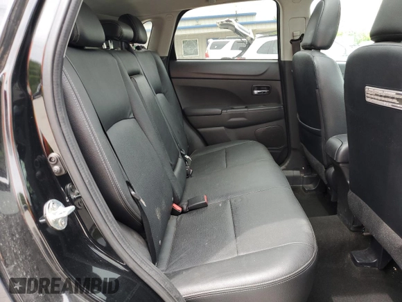 2015 Mitsubishi Outlander GT with VIN 4A4AR4AWXFE040546, listed as a Copart auction lot 55917935 with 323,546 mi miles and Salvage title. Bid and sale history available at DreamBid. Image 11.