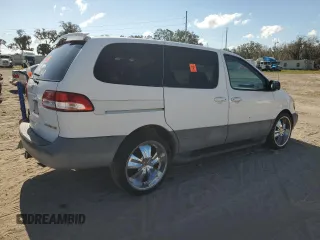 2001 Toyota Sienna CE with VIN 4T3ZF19C71U347363, listed as a Copart auction lot 77733724 with 218,412 mi miles and Non Repairable. Bid and sale history available at carsss.com. Image 3.
