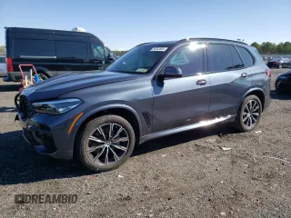 2022 BMW X5 xDrive40i with VIN 5UXCR6C08N9M46142, listed as a Copart auction lot 50332603 with 8,437 mi miles. Bid and sale history available at carsss.com. Image 1.