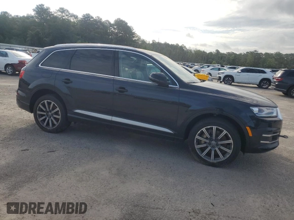 2017 Audi Q7 Premium with VIN WA1AAAF74HD028913, listed as a Copart auction lot 60918455 with 151,998 mi miles and Clean title. Bid and sale history available at DreamBid. Image 4.