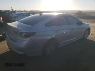 2018 Hyundai Sonata Hybrid SE with VIN KMHE24L39JA086803, listed as a Copart auction lot 80312534 with 0 mi miles and Clean Title. Bid and sale history available at carsss.com. Image 3.