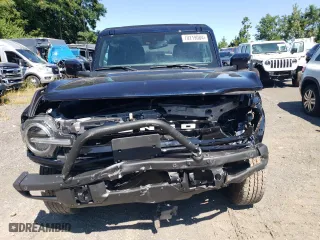 2021 Ford Bronco with VIN 1FMEE5BP8MLA74166, listed as a Copart auction lot 83753814 with 7,252 mi miles and Clean Title. Bid and sale history available at carsss.com. Image 5.