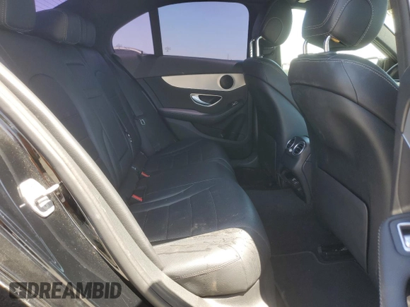 2019 Mercedes-Benz C 300 с VIN 55SWF8DB7KU308837, выставлен на аукционе Copart как лот 57505405 с пробегом 71 003 миль миль и Списание • Salvage title. История ставок и продаж доступна на DreamBid. Изображение 10.