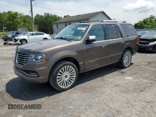 2016 Lincoln Navigator Select z VIN 5LMJJ2JT0GEL09141, wystawiony jako Copart lot #60395615 z przebiegiem 189 654 mil mil oraz Czysty tytuł • Clean title. Historia ofert i sprzedaży dostępna na DreamBid. Obrazek 1.