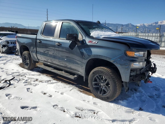 2019 Chevrolet Silverado 1500 Custom Trail Boss with VIN 3GCPYCEH1KG137566, listed as a Copart auction lot 42685375 with 81,090 mi miles and Salvage Title. Bid and sale history available at carsss.com. Image 4.