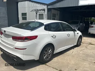 2019 Kia Optima LX with VIN 5XXGT4L35KG358523, listed as a Copart auction lot 55099505 with 114,034 mi miles and Clean Title. Bid and sale history available at carsss.com. Image 4.