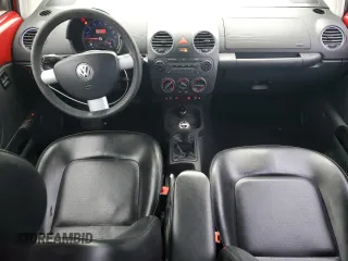 2006 Volkswagen New Beetle Coupe with VIN 3VWRW31C26M418868, listed as a Copart auction lot 48263395 with 163,524 mi miles and Salvage Title. Bid and sale history available at carsss.com. Image 8.