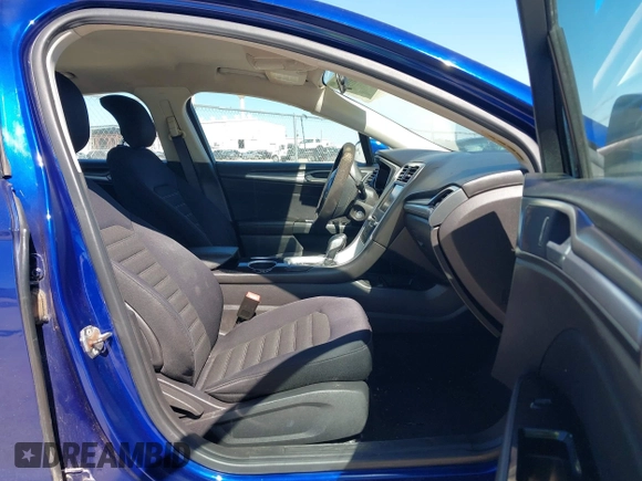 2013 Ford Fusion SE with VIN 3FA6P0HR7DR109575, listed as a IAAI auction lot 41735010 with 83,859 mi miles. Bid and sale history available at carsss.com. Image 5.