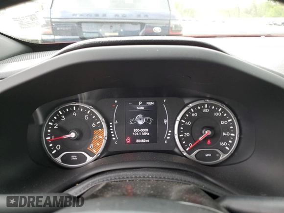 2020 Jeep Renegade Altitude with VIN ZACNJABB1LPL26831, listed as a Copart auction lot 48504324 with 30,462 mi miles and Salvage Title. Bid and sale history available at DreamBid. Image 9.