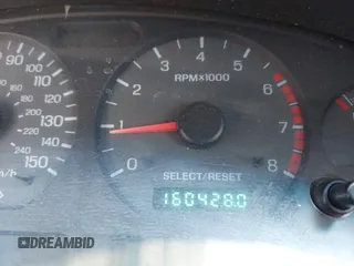 2000 Ford Mustang GT с VIN 1FAFP45X7YF127930, выставлен на аукционе IAAI как лот 41691579 с пробегом 160 428 миль миль и . История ставок и продаж доступна на DreamBid. Изображение 7.