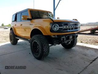 2022 Ford Bronco with VIN 1FMEE5BP8NLB30916, listed as a Copart auction lot 54632415 with 33,316 mi miles and Salvage title. Bid and sale history available at DreamBid. Image 14.