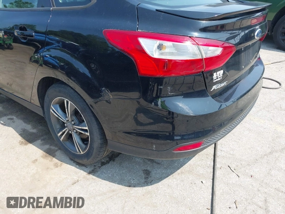 2012 Ford Focus SE with VIN 1FAHP3F28CL255965, listed as a IAAI auction lot 42469698 with 236,307 mi miles and . Bid and sale history available at DreamBid. Image 19.