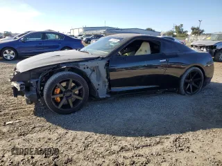 2015 Nissan GT-R Premium z VIN JN1AR5EFXFM280731, wystawiony jako Copart lot #77720934 z przebiegiem 96 483 mil mil oraz Szkody całkowita. Historia ofert i sprzedaży dostępna na DreamBid. Obrazek 1.