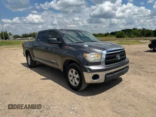 2012 Toyota Tundra with VIN 5TFEM5F12CX043550, listed as a Copart auction lot 66757495 with 241,901 mi miles and Clean title. Bid and sale history available at DreamBid. Image 1.