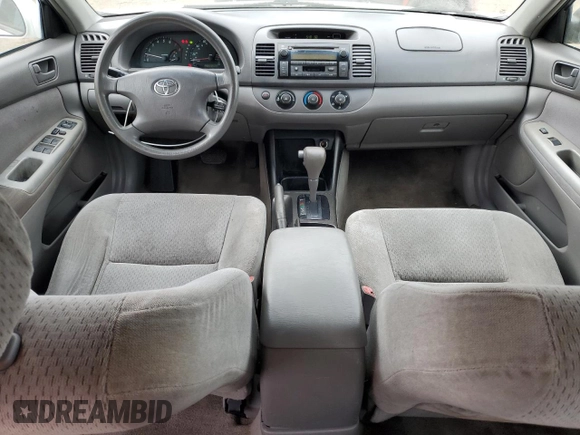 2004 Toyota Camry LE with VIN 4T1BE32KX4U379593, listed as a Copart auction lot 53391455 with 221,056 mi miles and Salvage Title. Bid and sale history available at carsss.com. Image 8.