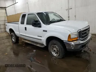 2000 Ford F-350 XL with VIN 1FTSX31F9YED25253, listed as a Copart auction lot 85926774 with 141,139 mi miles and Salvage Title. Bid and sale history available at DreamBid. Image 4.