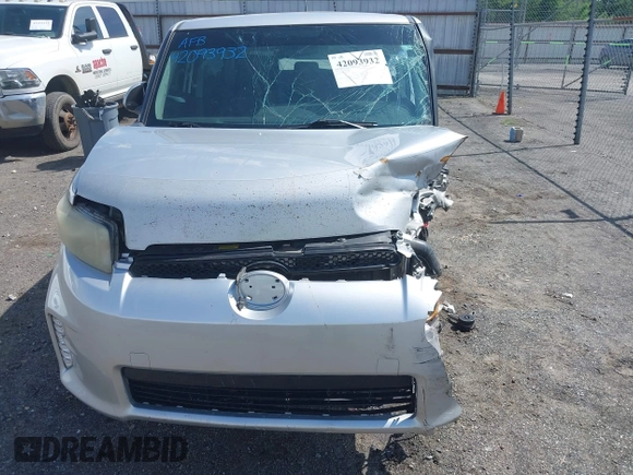2014 Scion xB z VIN JTLZE4FE0EJ054892, wystawiony jako IAAI lot #42093932 z przebiegiem 184 541 mil mil oraz . Historia ofert i sprzedaży dostępna na DreamBid. Obrazek 18.
