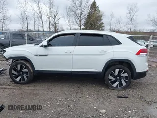 2024 Volkswagen Atlas SE with VIN 1V2KE2CA3RC235187, listed as a IAAI auction lot 42017847 with 12,575 mi miles and . Bid and sale history available at DreamBid. Image 15.