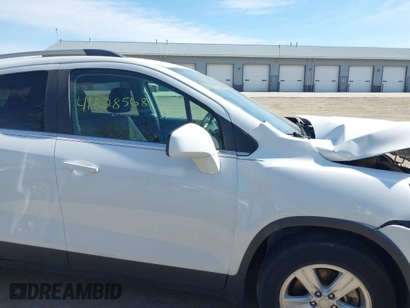 2016 Chevrolet Trax LT with VIN 3GNCJLSB9GL273114, listed as a IAAI auction lot 41828568 with 37,217 mi miles and . Bid and sale history available at DreamBid. Image 14.