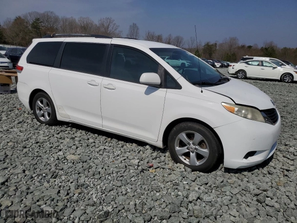 2011 Toyota Sienna LE AAS with VIN 5TDKK3DC5BS043922, listed as a Copart auction lot 49220485 with 218,892 mi miles and Salvage Title. Bid and sale history available at carsss.com. Image 4.