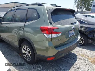 2019 Subaru Forester Premium with VIN JF2SKAEC4KH451448, listed as a IAAI auction lot 42279690 with 99,219 mi miles and . Bid and sale history available at DreamBid. Image 3.