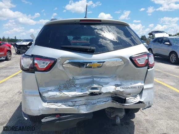 2015 Chevrolet Traverse LS with VIN 1GNKRFED8FJ336647, listed as a IAAI auction lot 41888467 with 108,458 mi miles. Bid and sale history available at carsss.com. Image 6.