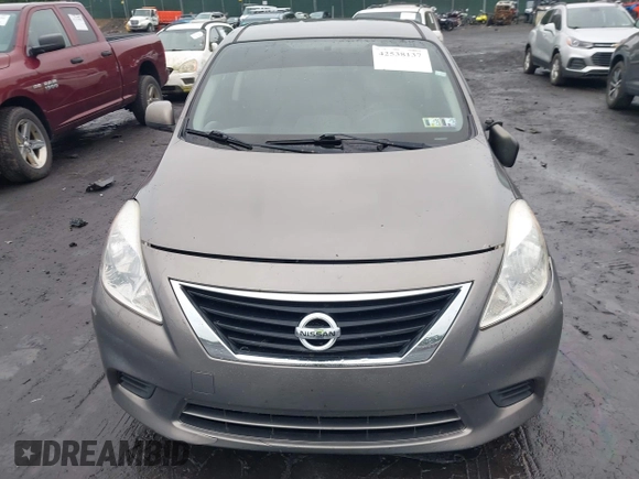 2013 Nissan Versa S with VIN 3N1CN7AP9DL861143, listed as a IAAI auction lot 42538137 with 249,439 mi miles and . Bid and sale history available at DreamBid. Image 12.