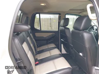 2008 Ford Explorer Sport Trac Limited z VIN 1FMEU53E18UA41560, wystawiony jako IAAI lot #42005271 z przebiegiem 98 970 mil mil oraz . Historia ofert i sprzedaży dostępna na DreamBid. Obrazek 8.