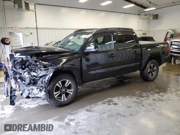 2019 Toyota Tacoma SR z VIN 5TFCZ5AN1KX196812, wystawiony jako Copart lot #51372065 z przebiegiem Nie podano mil oraz Szkoda całkowita • Salvage title. Historia ofert i sprzedaży dostępna na DreamBid. Obrazek 1.