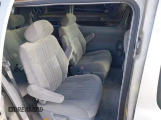 2003 Toyota Sienna CE with VIN 4T3ZF19C33U553315, listed as a IAAI auction lot 41212999 with 274,331 mi miles. Bid and sale history available at carsss.com. Image 8.