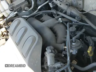 2004 Ford Escape XLT с VIN 1FMYU03134KB34440, выставлен на аукционе IAAI как лот 42625366 с пробегом 253 538 миль миль и . История ставок и продаж доступна на DreamBid. Изображение 19.
