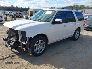 2013 Ford Expedition Limited z VIN 1FMJU1K59DEF34688, wystawiony jako IAAI lot #40942972 z przebiegiem 180 003 mil mil oraz . Historia ofert i sprzedaży dostępna na DreamBid. Obrazek 2.